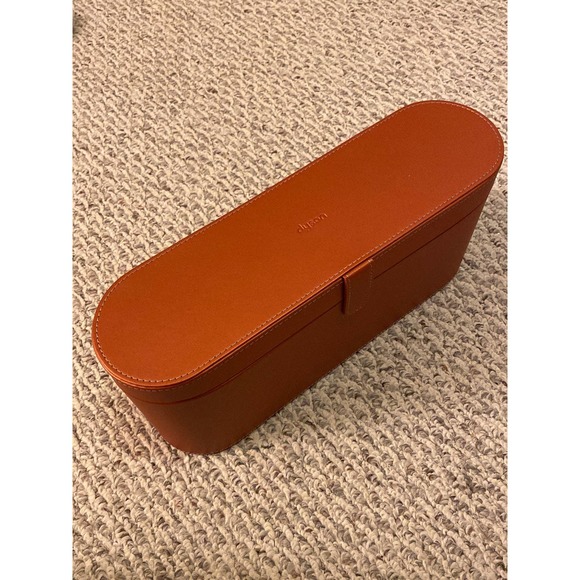 [Sold] Dyson Supersonic Hair Dryer Gold Gifit Edition - Picture 2 of 12